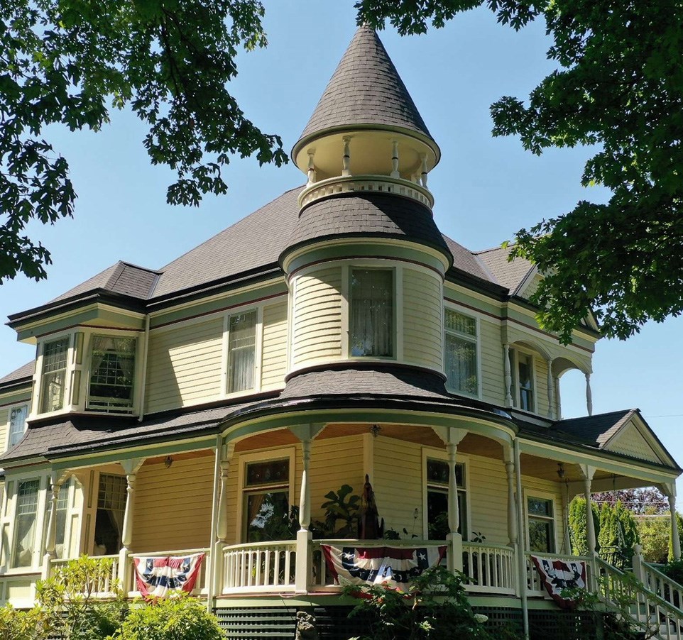 free roof inspections for homeowners in Everett