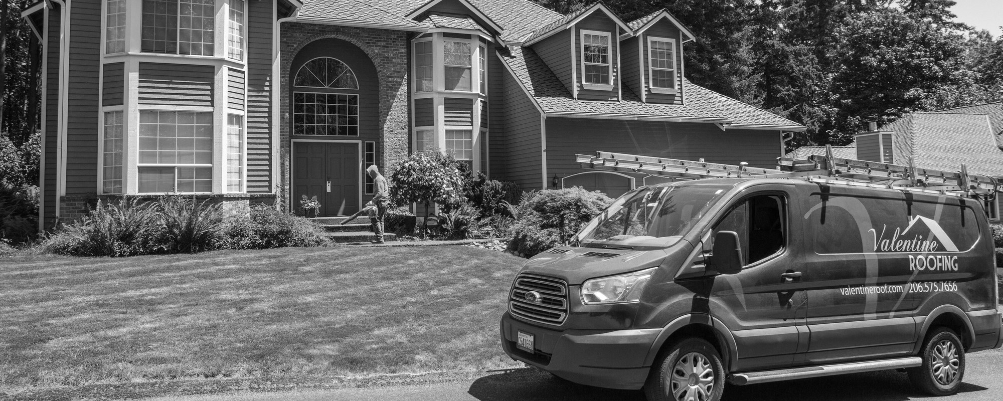 Professional Gutter Cleaning Services in Seattle