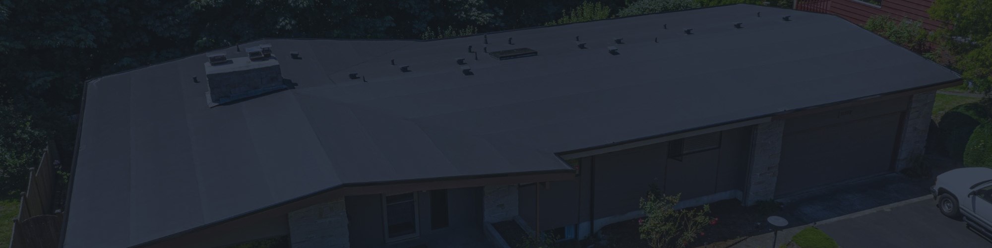 expert roof repairs with high quality materials by roof repair contracor in Mill Creek, WA