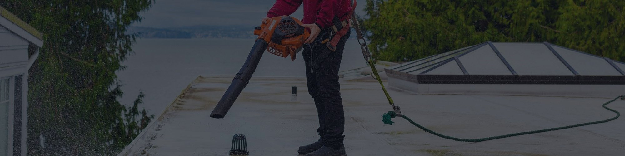 Seattle roofers needed