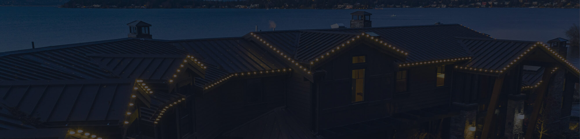 Professional Christmas Light Hanging Services in Seattle