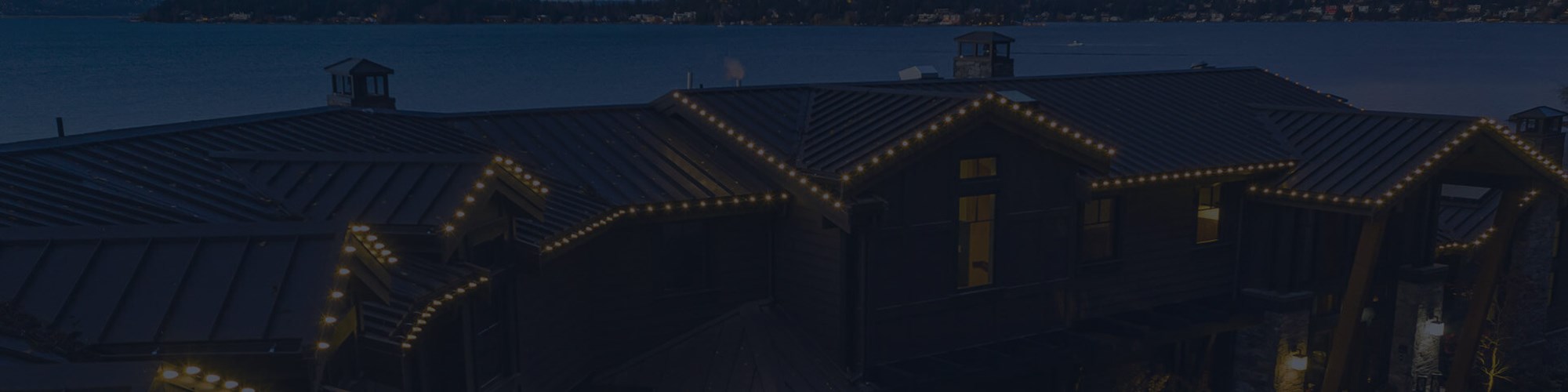 Professional Christmas Light Hanging Services in Seattle