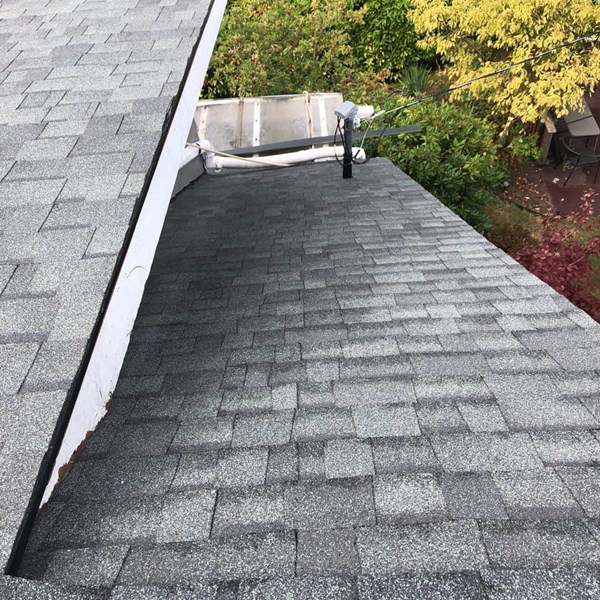 Roof Replacement in Seattle