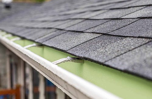 Gutter replacement in Seattle, WA