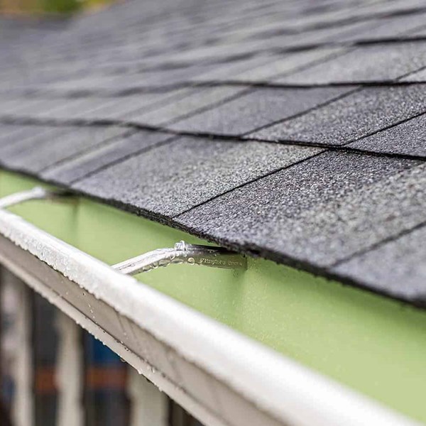 Gutter replacement in Seattle, WA