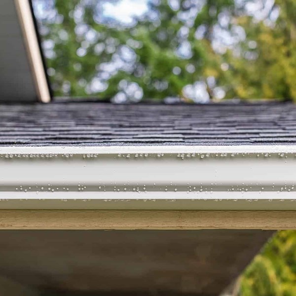 Gutter replacement in Seattle, WA