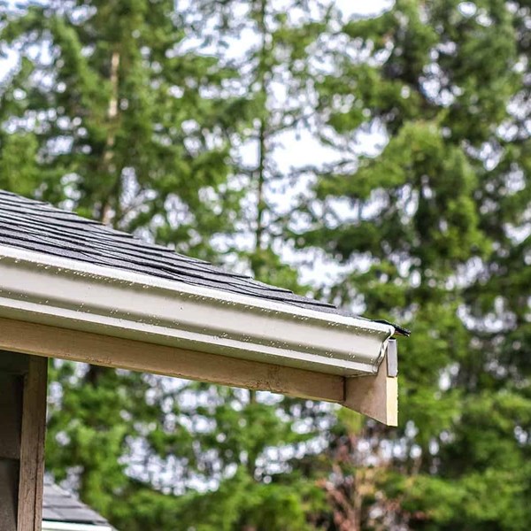 Gutter replacement in Seattle, WA