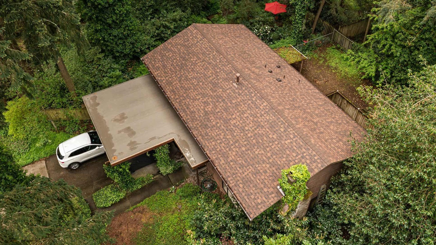 Brown wood roof replacement project in Newcastle, Washington