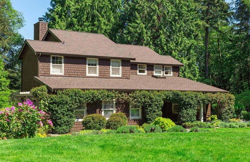 Bainbridge Island brown roof replacement project