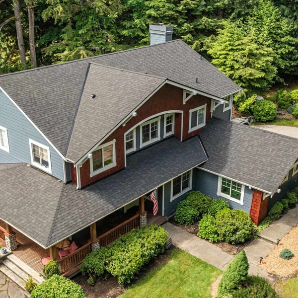 Onyx Black Owens Corning Duration Shingle replacement on Issaquah Washington Home
