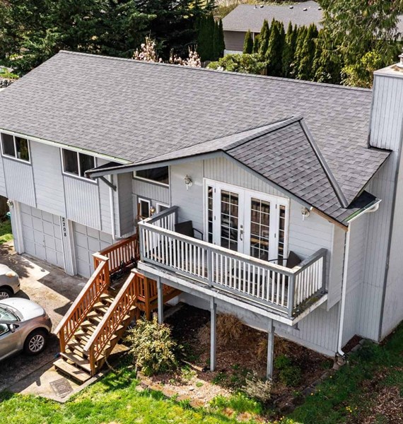 Onyx Black Owens Corning Duration Shingles on Lake Stevens Washington Home