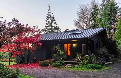 Poulsbo, Washington black metal roof replacement project