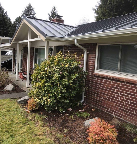Auburn Standing Seam Metal Panel in Old Town Gray